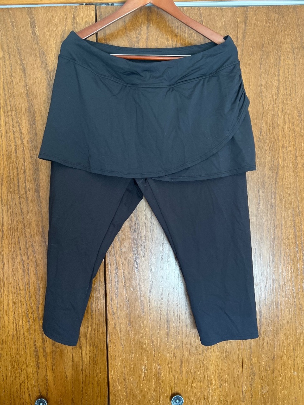 Skirted swim capri